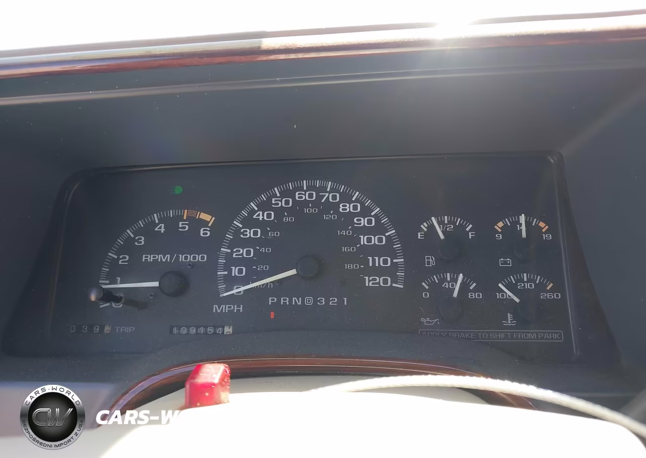 2000 Cadillac Escalade Standard VIN:1GYEK63R8YR221599 - 7
