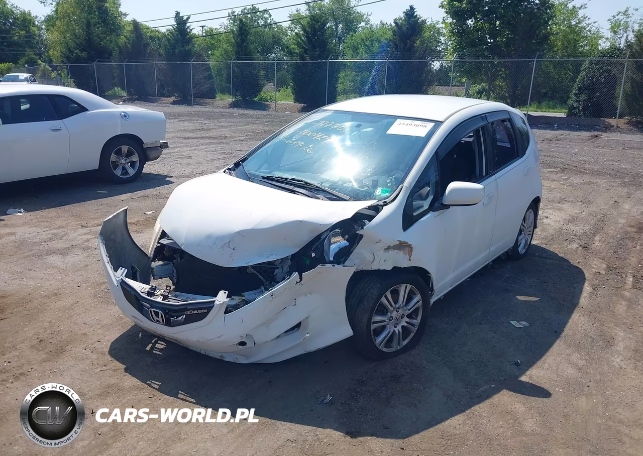 2009 Honda Fit Sport VIN:JHMGE88469C000424 - 2