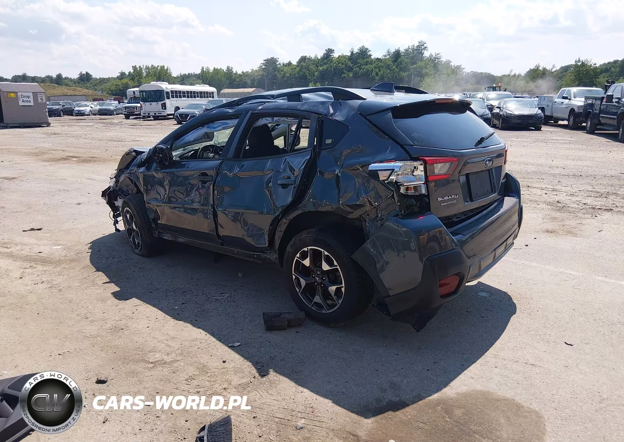 2020 Subaru Crosstrek Premium VIN:JF2GTAPC8L8258625 - 3