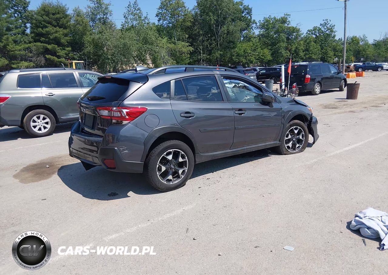 2020 Subaru Crosstrek Premium VIN:JF2GTAPC8L8258625 - 4