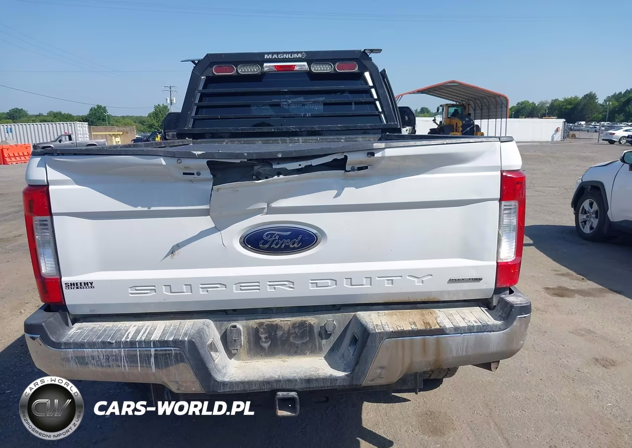 2017 Ford F-350 Xl-Xlt VIN:1FTBF3B68HEC19104 - 16