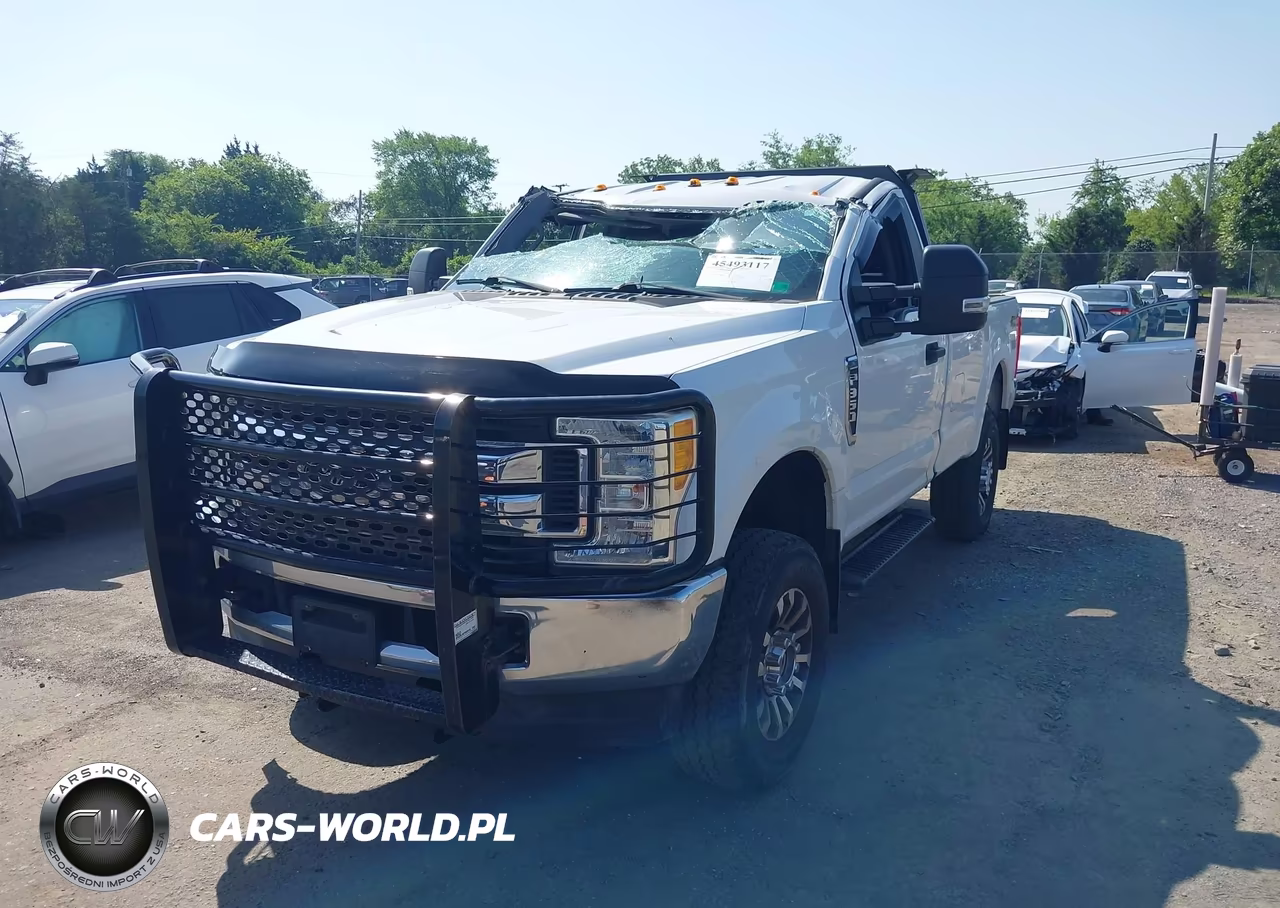 2017 Ford F-350 Xl-Xlt VIN:1FTBF3B68HEC19104 - 2