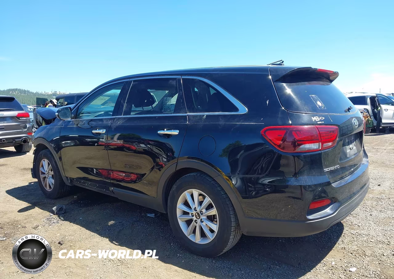 2019 Kia Sorento 2.4L L VIN:5XYPG4A39KG500102 - 14