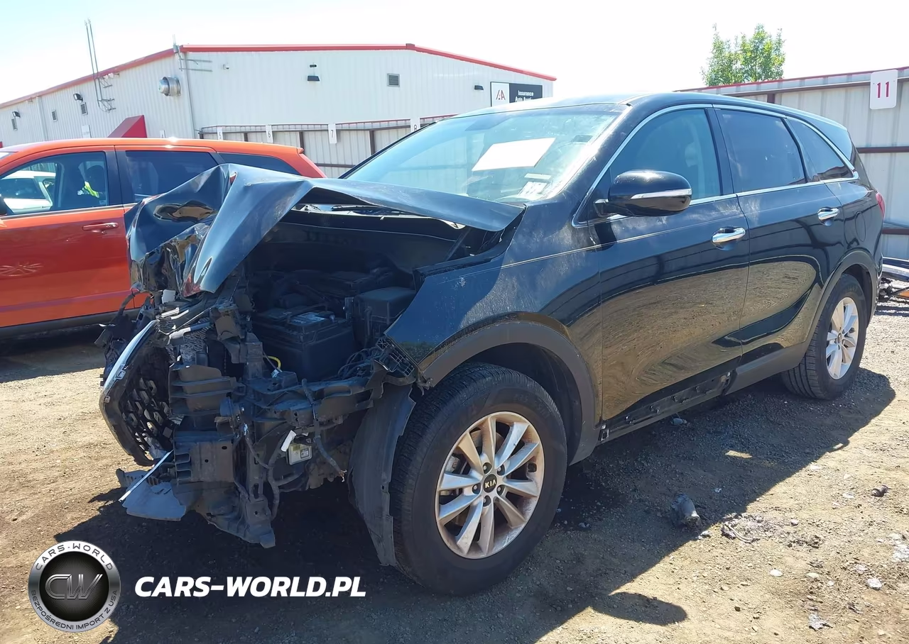 2019 Kia Sorento 2.4L L VIN:5XYPG4A39KG500102 - 2