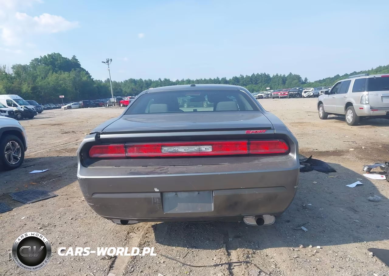 2011 Dodge Challenger VIN:2B3CJ4DG2BH571305 - 16