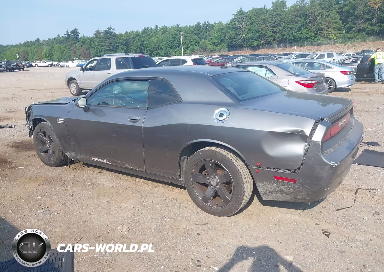 2011 Dodge Challenger VIN:2B3CJ4DG2BH571305 - 3