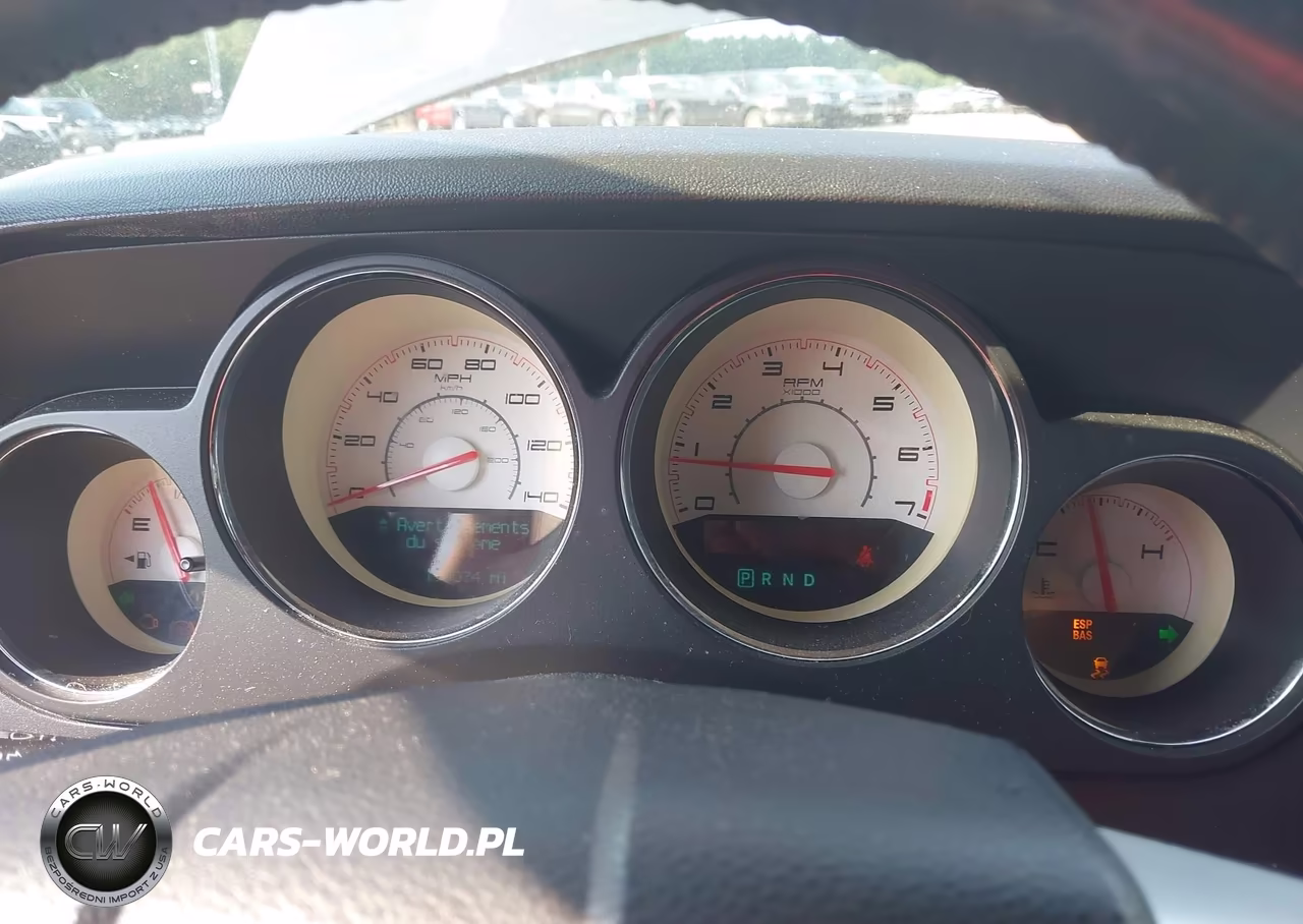 2011 Dodge Challenger VIN:2B3CJ4DG2BH571305 - 7