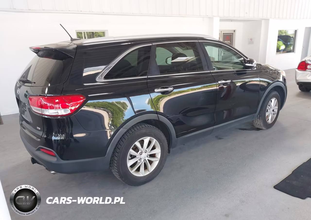 2017 Kia Sorento 2.4L Lx VIN:5XYPG4A31HG245065 - 4
