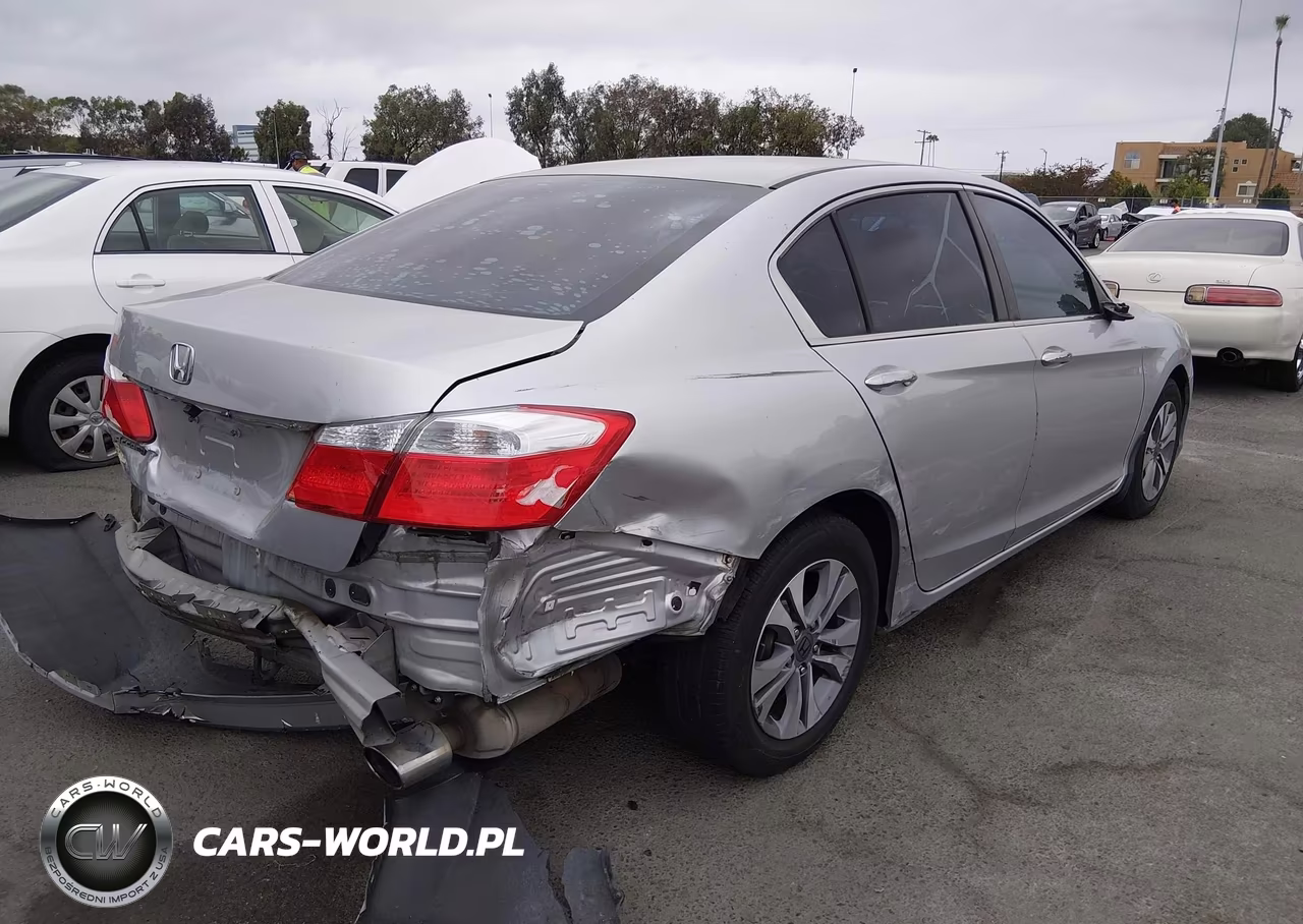 2015 Honda Accord Lx VIN:1HGCR2F33FA033210 - 4