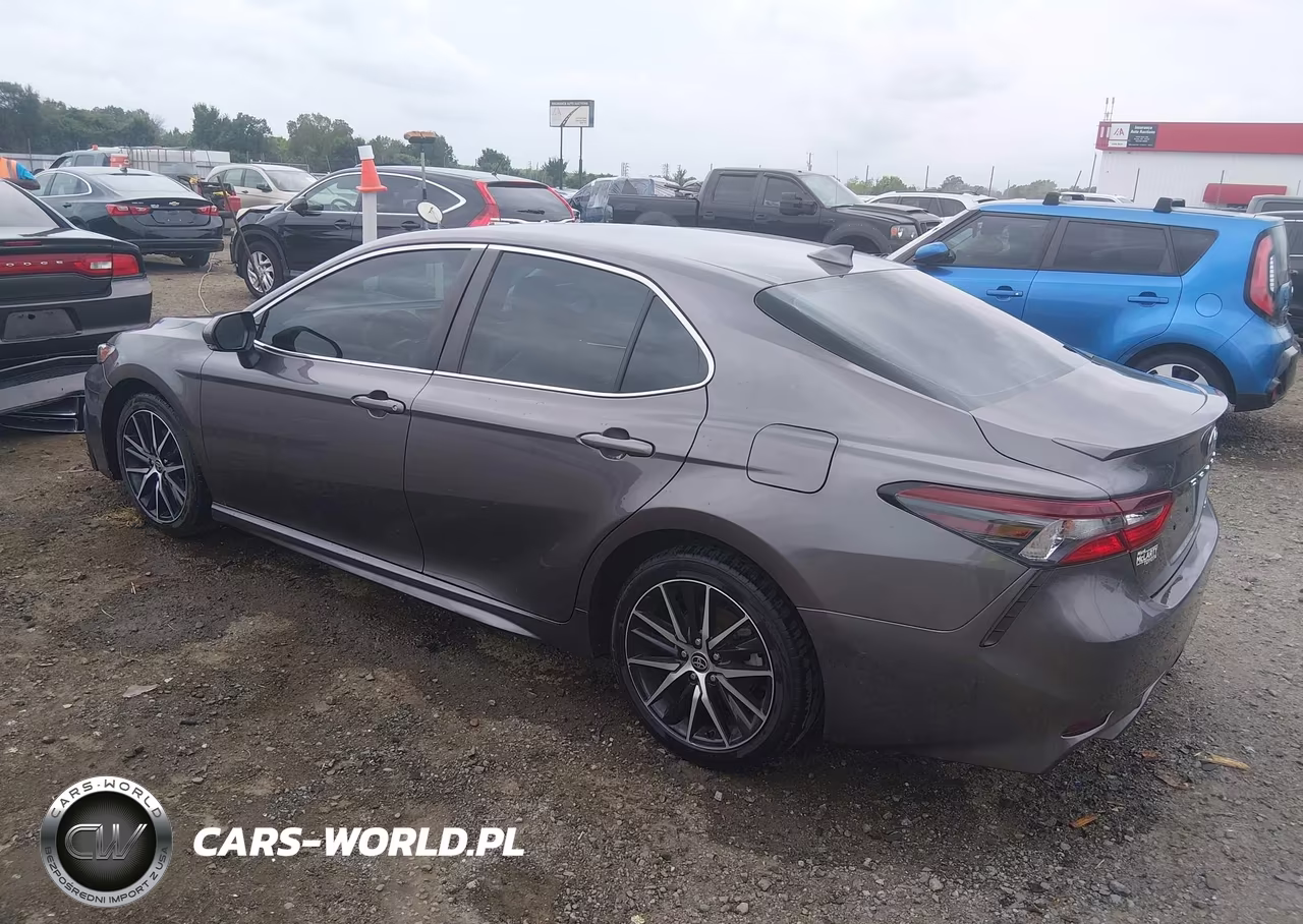 2022 Toyota Camry Se VIN:4T1G11AK2NU002040 - 3