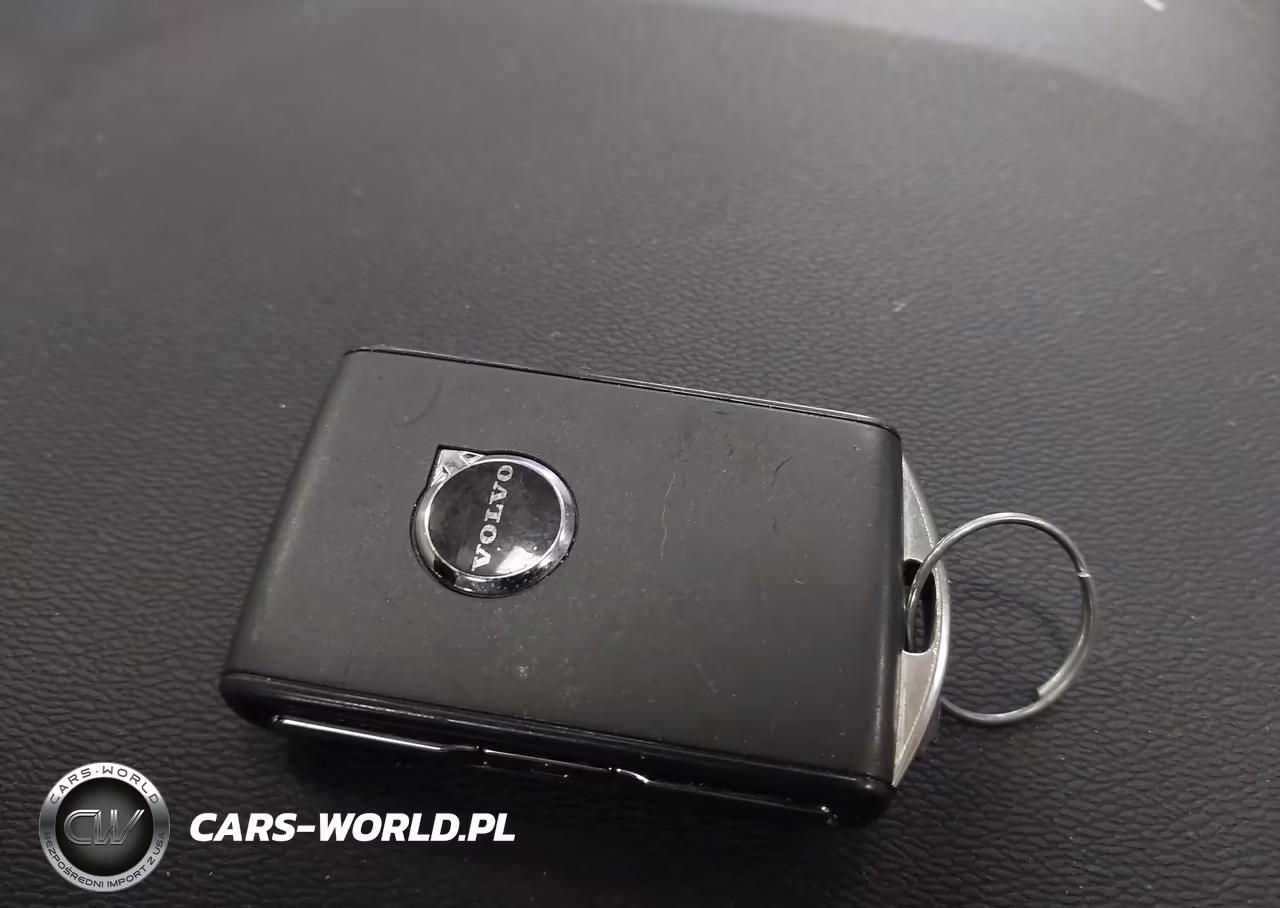 2019 Volvo S60 T6 Momentum VIN:7JRA22TK8KG004817 - 11