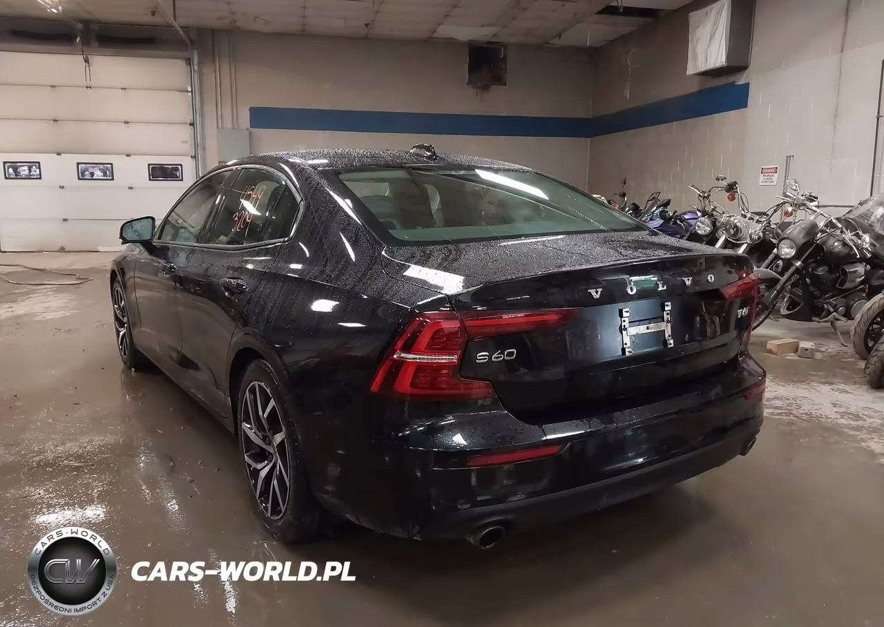2019 Volvo S60 T6 Momentum VIN:7JRA22TK8KG004817 - 3