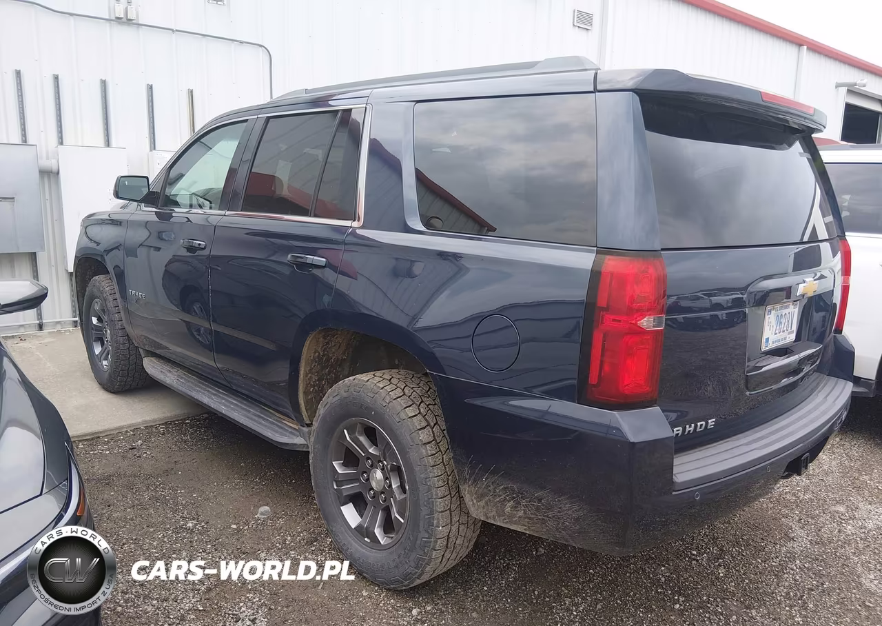 2018 Chevrolet Tahoe Ls VIN:1GNSKAEC9JR323995 - 3