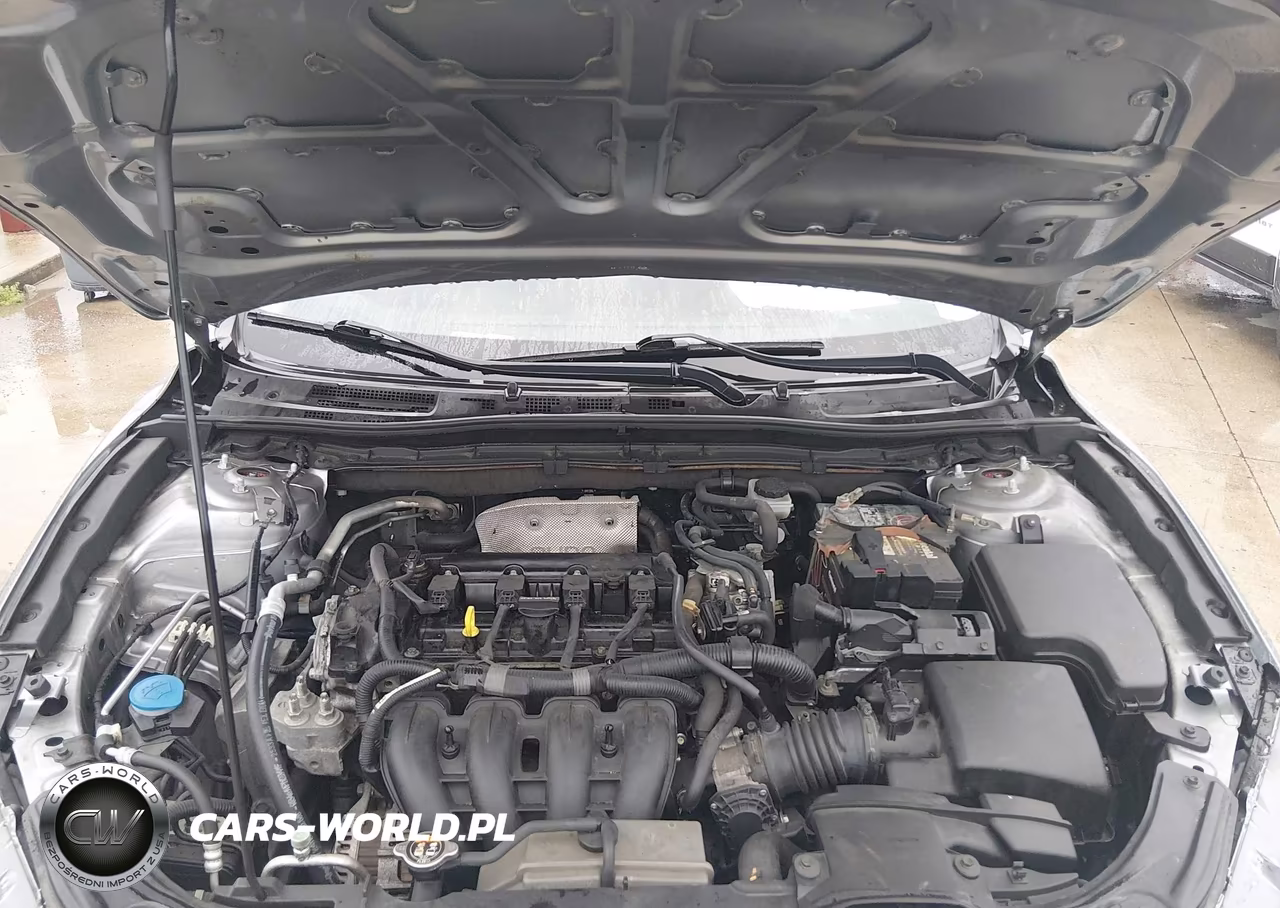2014 Mazda Mazda3 I Grand Touring VIN:JM1BM1M76E1150724 - 10