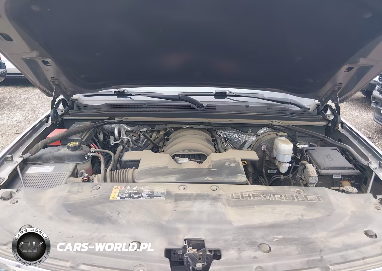 2018 Chevrolet Tahoe Ls VIN:1GNSKAEC0JR323870 - 10