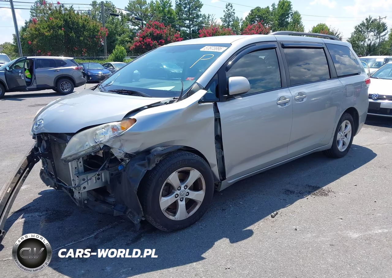 2011 Toyota Sienna Base VIN:5TDKA3DC8BS003675 - 2