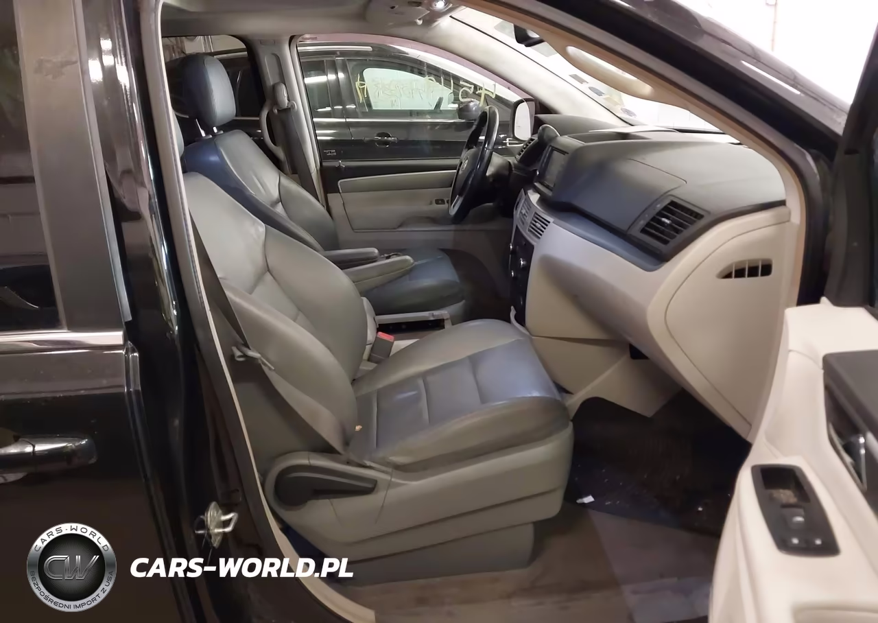 2011 Volkswagen Routan Sel VIN:2V4RW5DG2BR695106 - 5