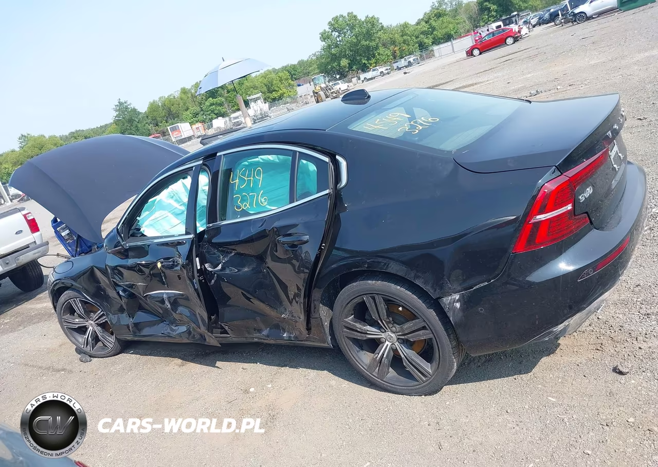 2020 Volvo S60 T5 Inscription VIN:7JR102FL0LG072668 - 14