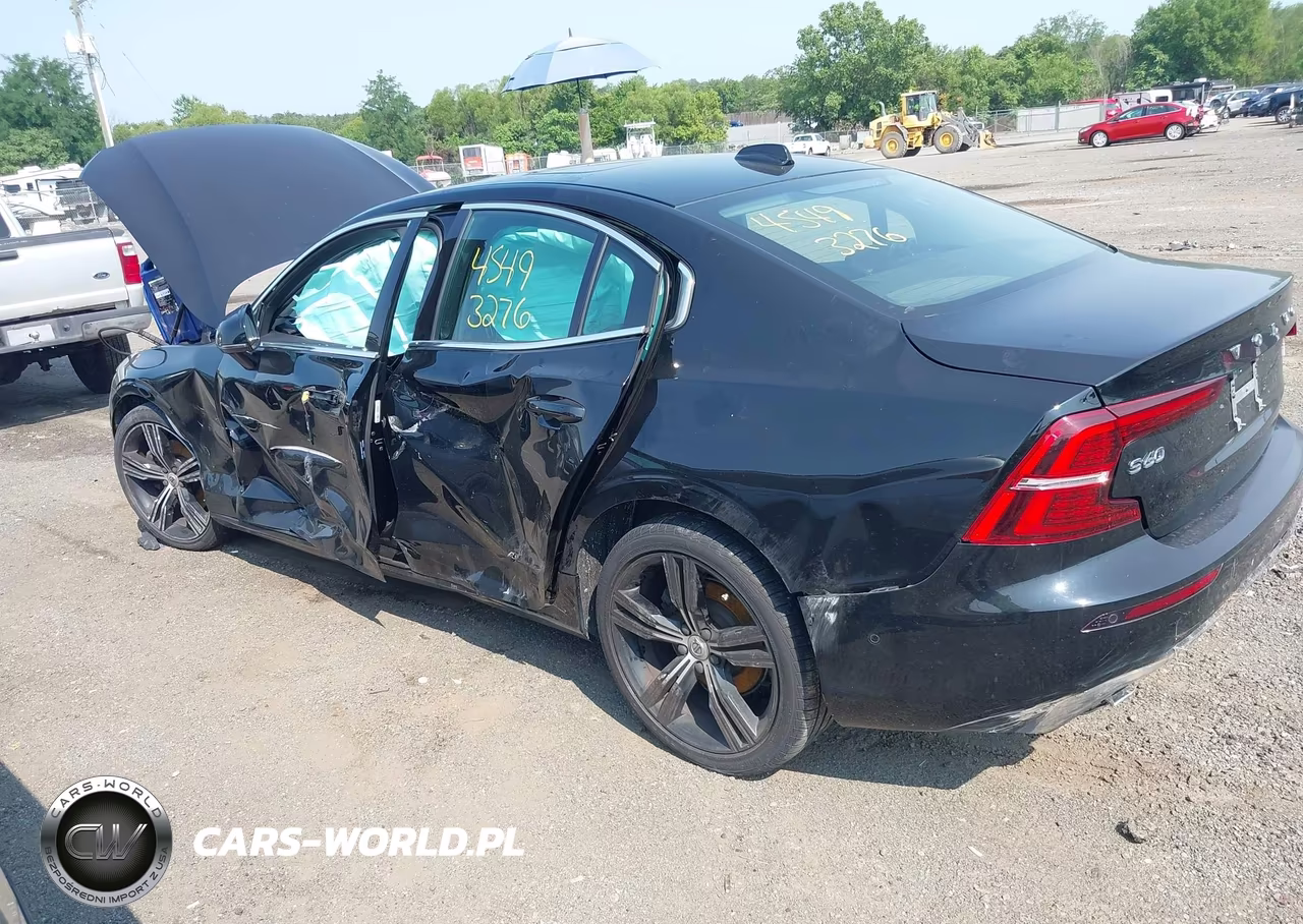 2020 Volvo S60 T5 Inscription VIN:7JR102FL0LG072668 - 3