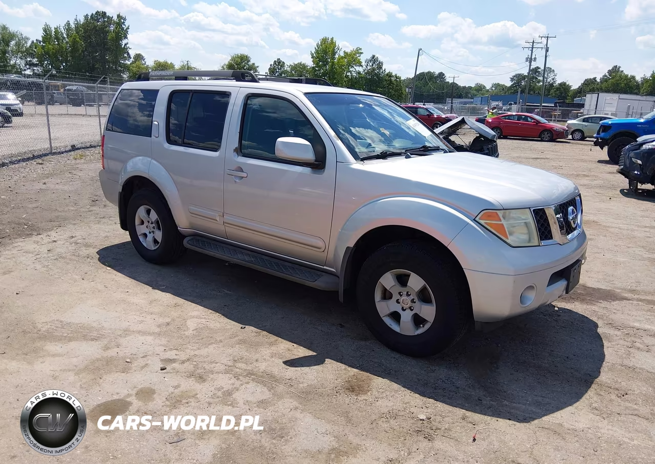 2005 Nissan Pathfinder Se