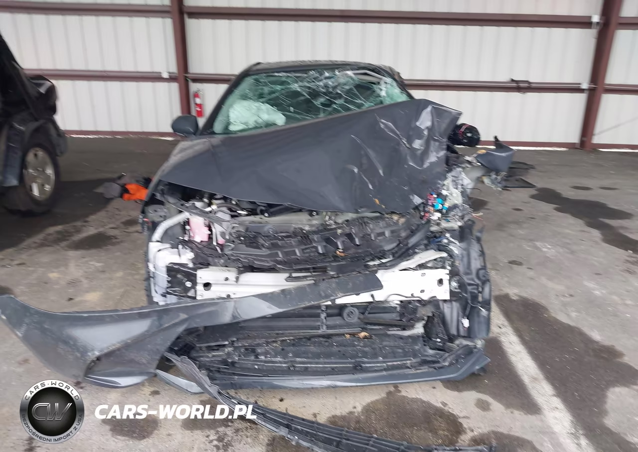 2026 Toyota Camry Le VIN:4T1DAACK5TU213794 - 13