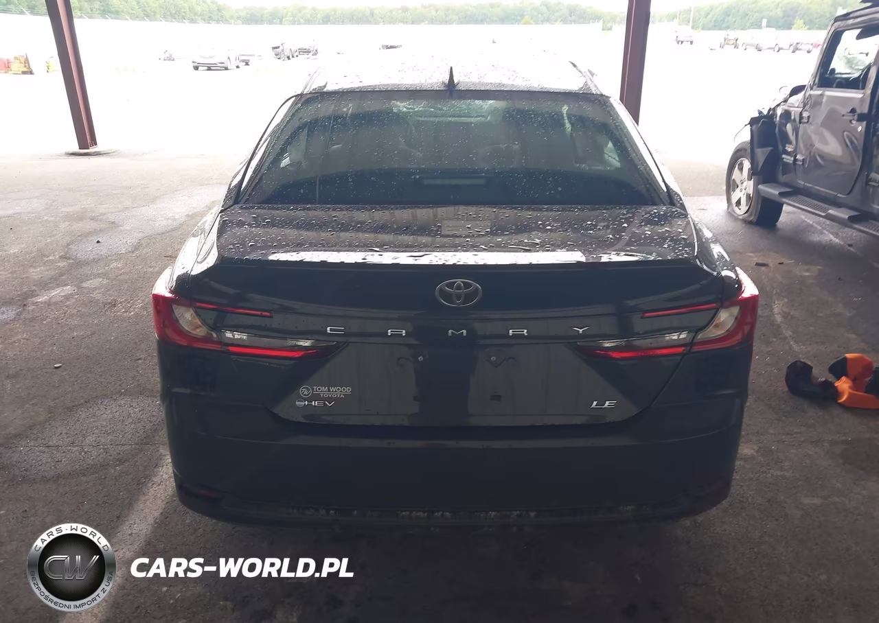 2026 Toyota Camry Le VIN:4T1DAACK5TU213794 - 17