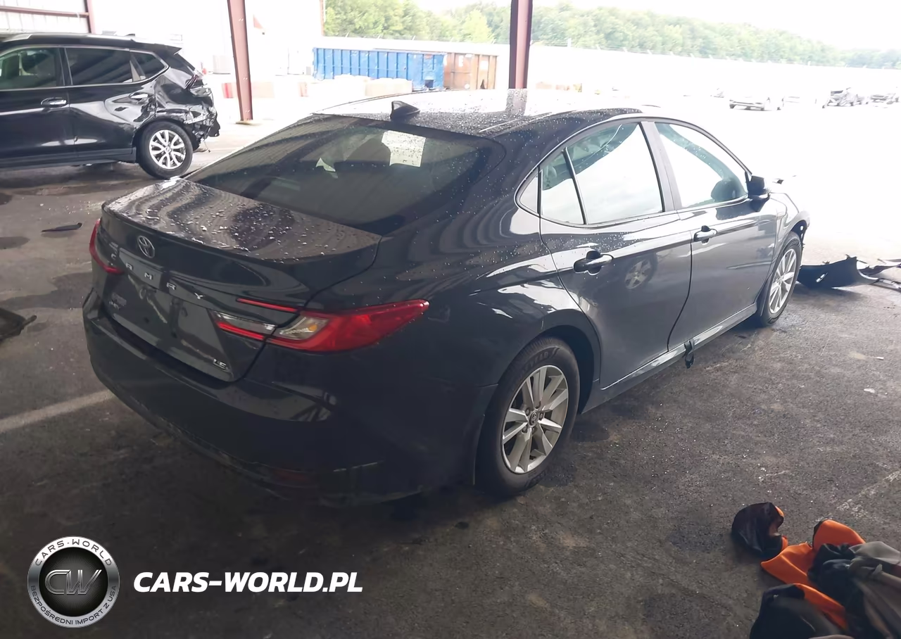 2026 Toyota Camry Le VIN:4T1DAACK5TU213794 - 4