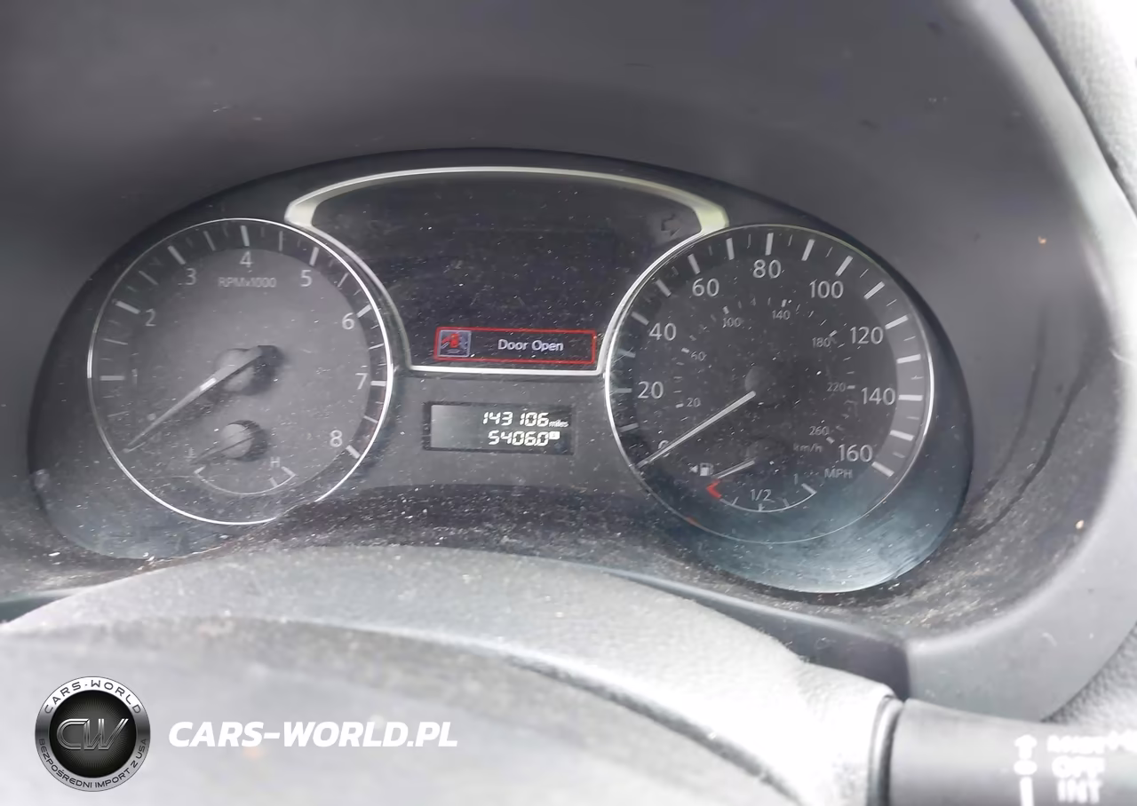 2015 Nissan Altima 2.5 S VIN:1N4AL3AP2FN913904 - 7