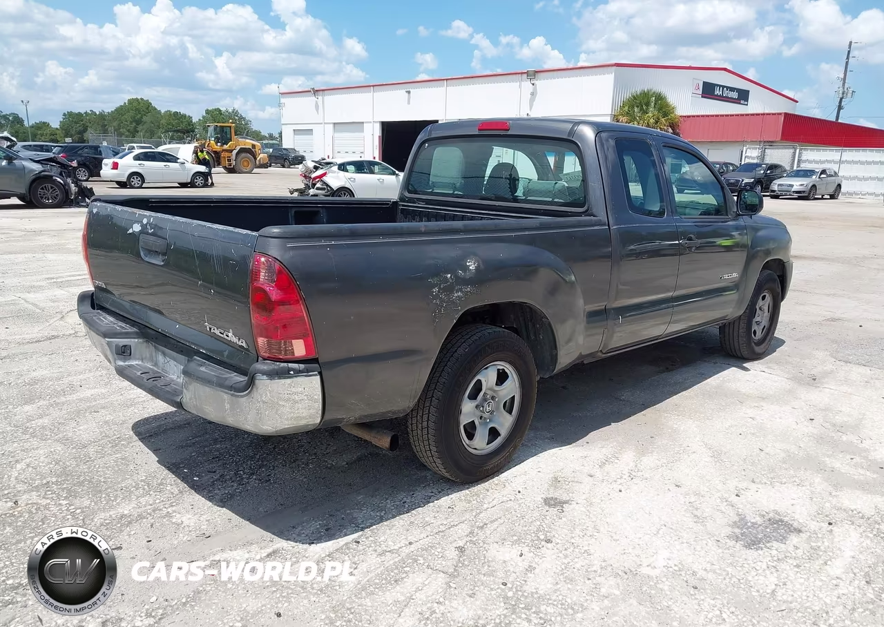 2011 Toyota Tacoma VIN:5TFTX4CN0BX001571 - 4