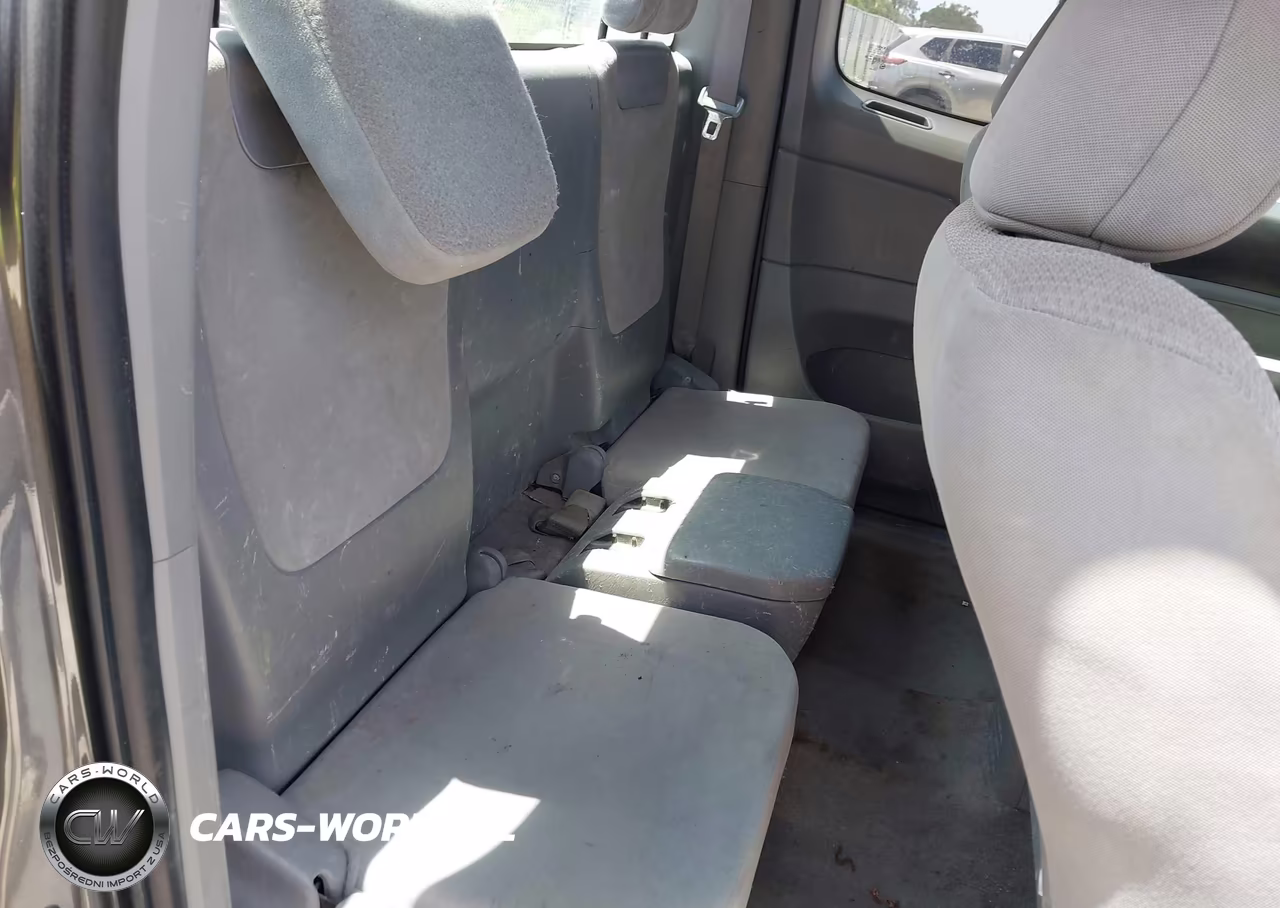 2011 Toyota Tacoma VIN:5TFTX4CN0BX001571 - 8