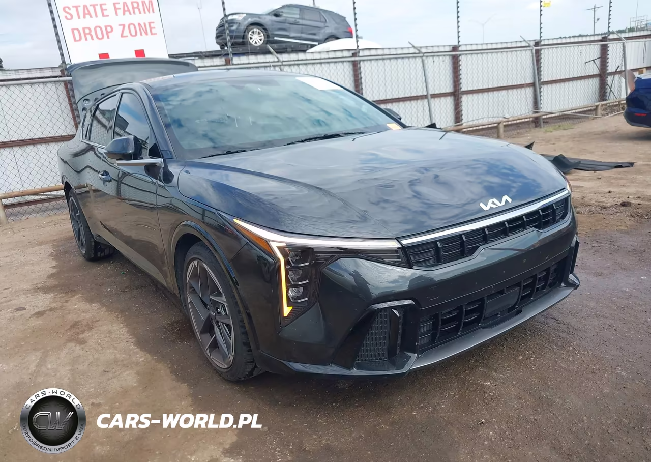 2025 Kia K4 Gt-Line