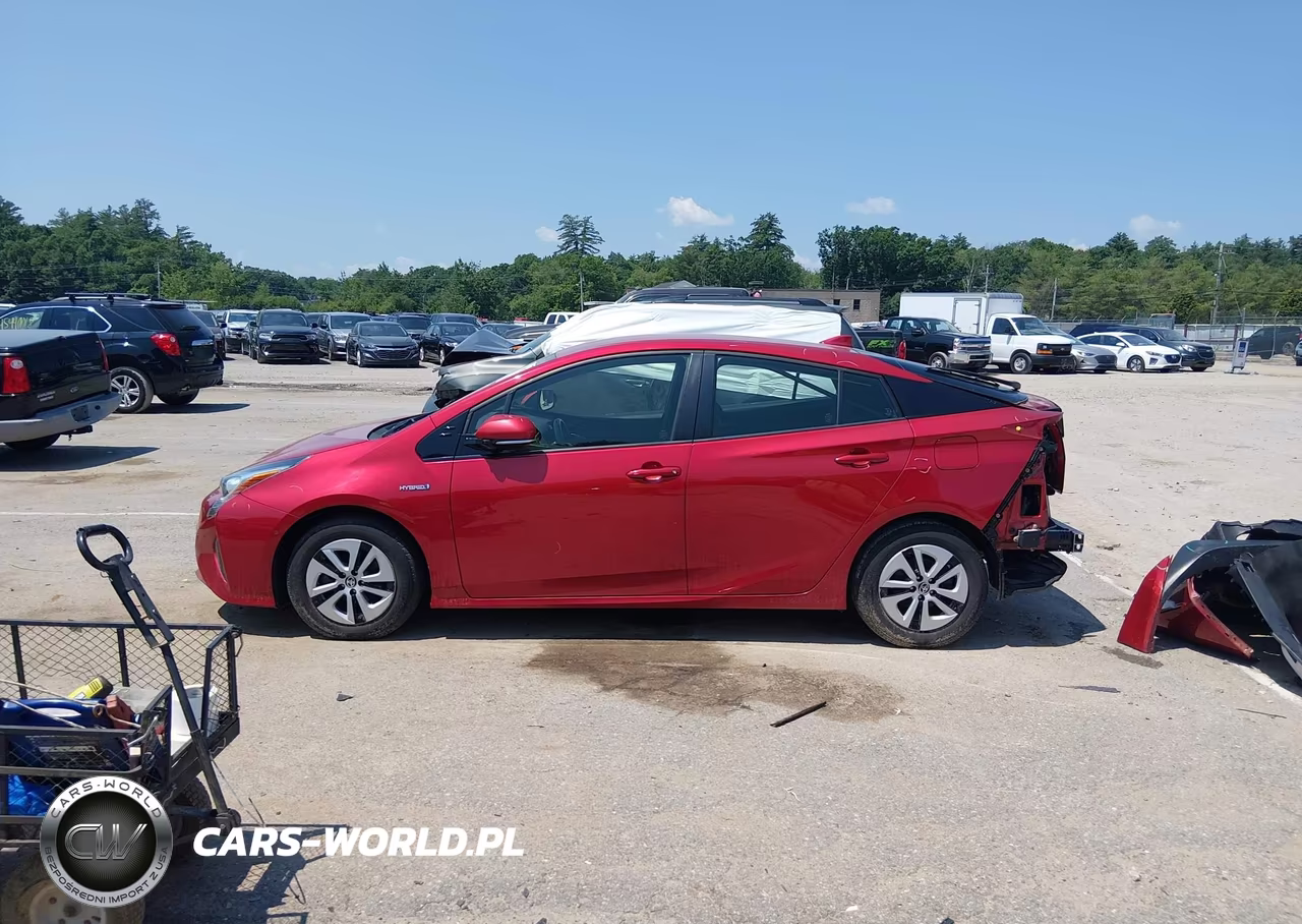 2018 Toyota Prius Two VIN:JTDKBRFU7J3063050 - 15
