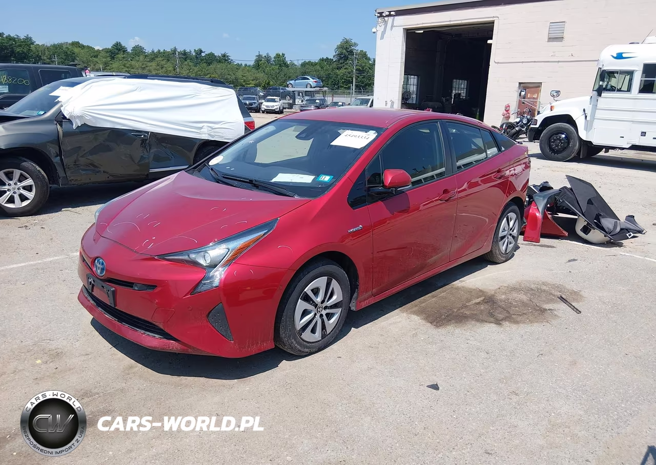 2018 Toyota Prius Two VIN:JTDKBRFU7J3063050 - 2