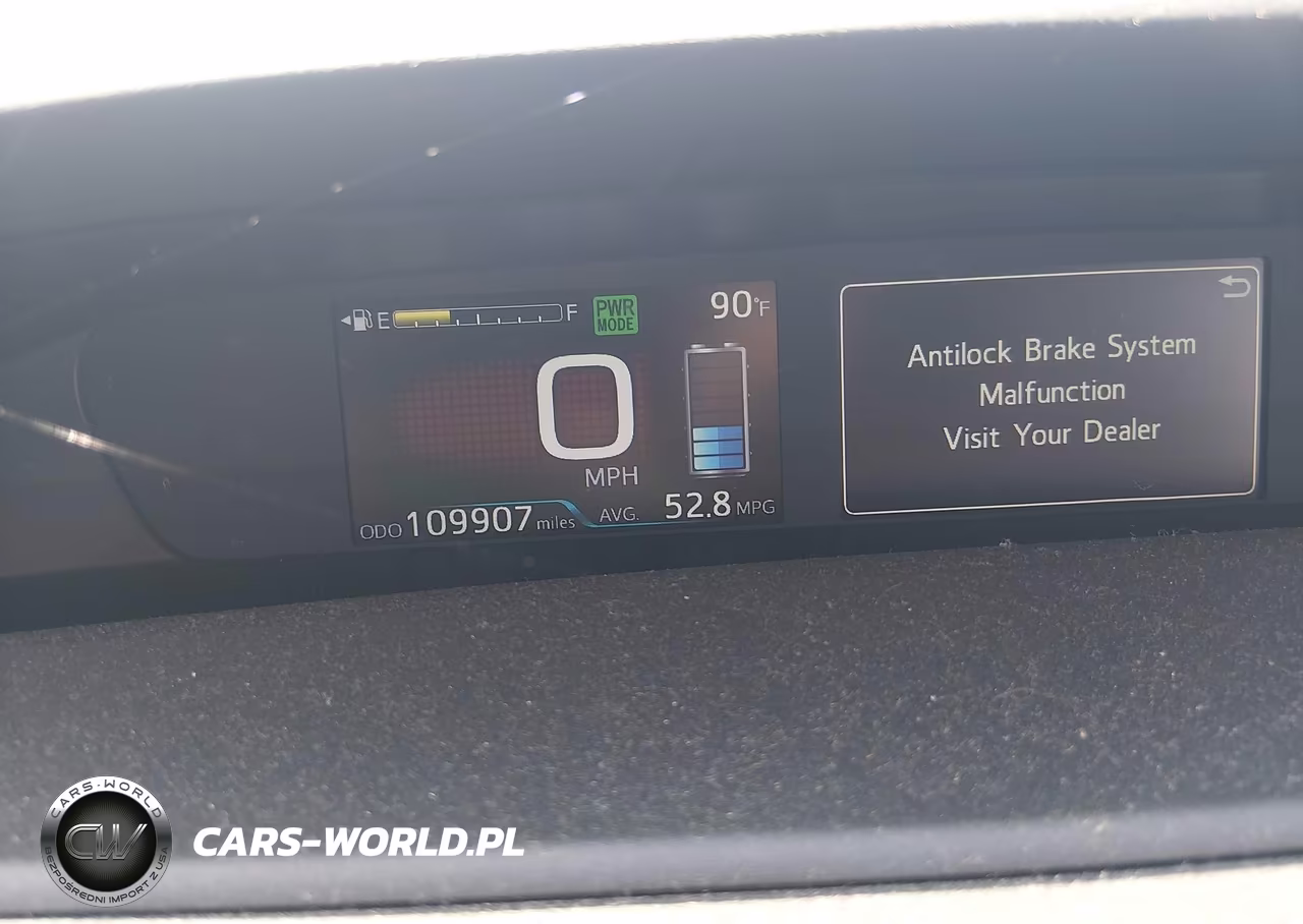 2018 Toyota Prius Two VIN:JTDKBRFU7J3063050 - 7
