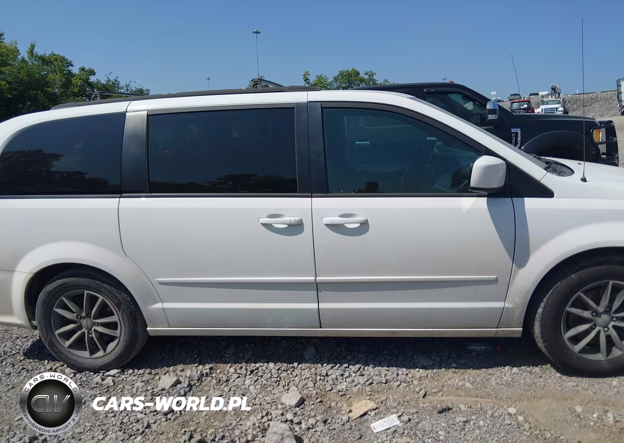 2017 Dodge Grand Caravan Gt VIN:2C4RDGEG8HR799473 - 13