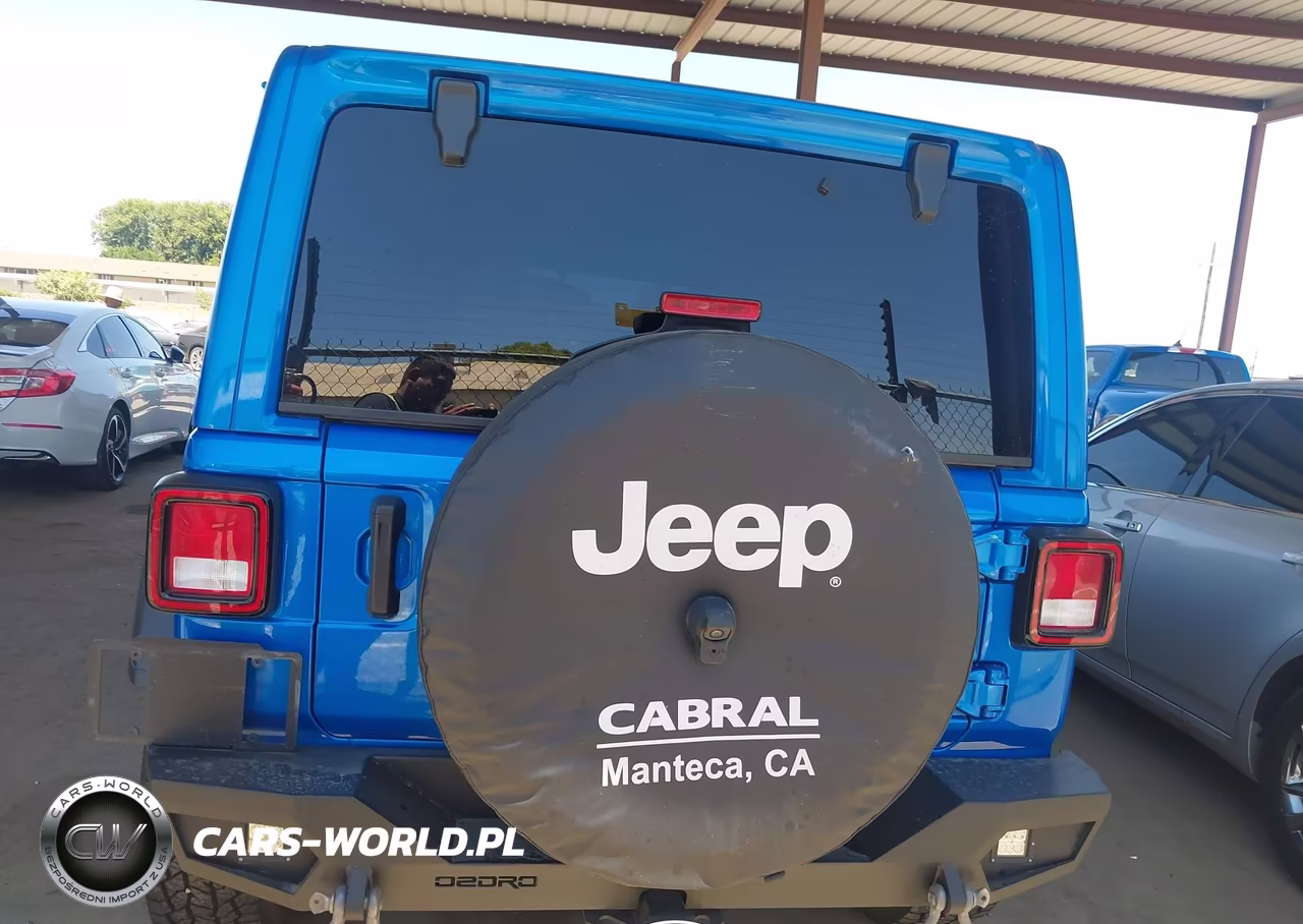 2021 Jeep Wrangler Unlimited Willys 4X4 VIN:1C4HJXDG0MW722488 - 16