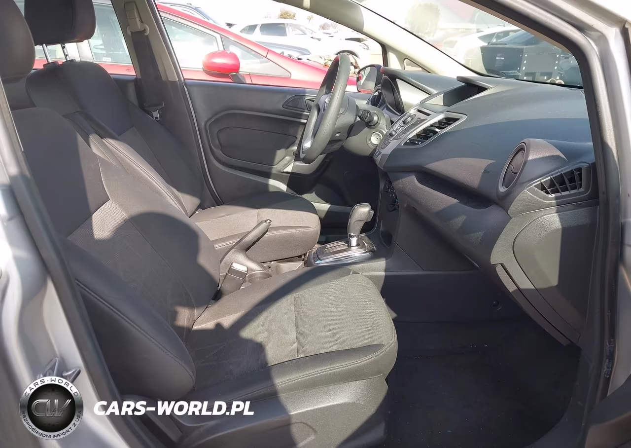 2013 Ford Fiesta VIN:3FADP4BJ2DM186109 - 5