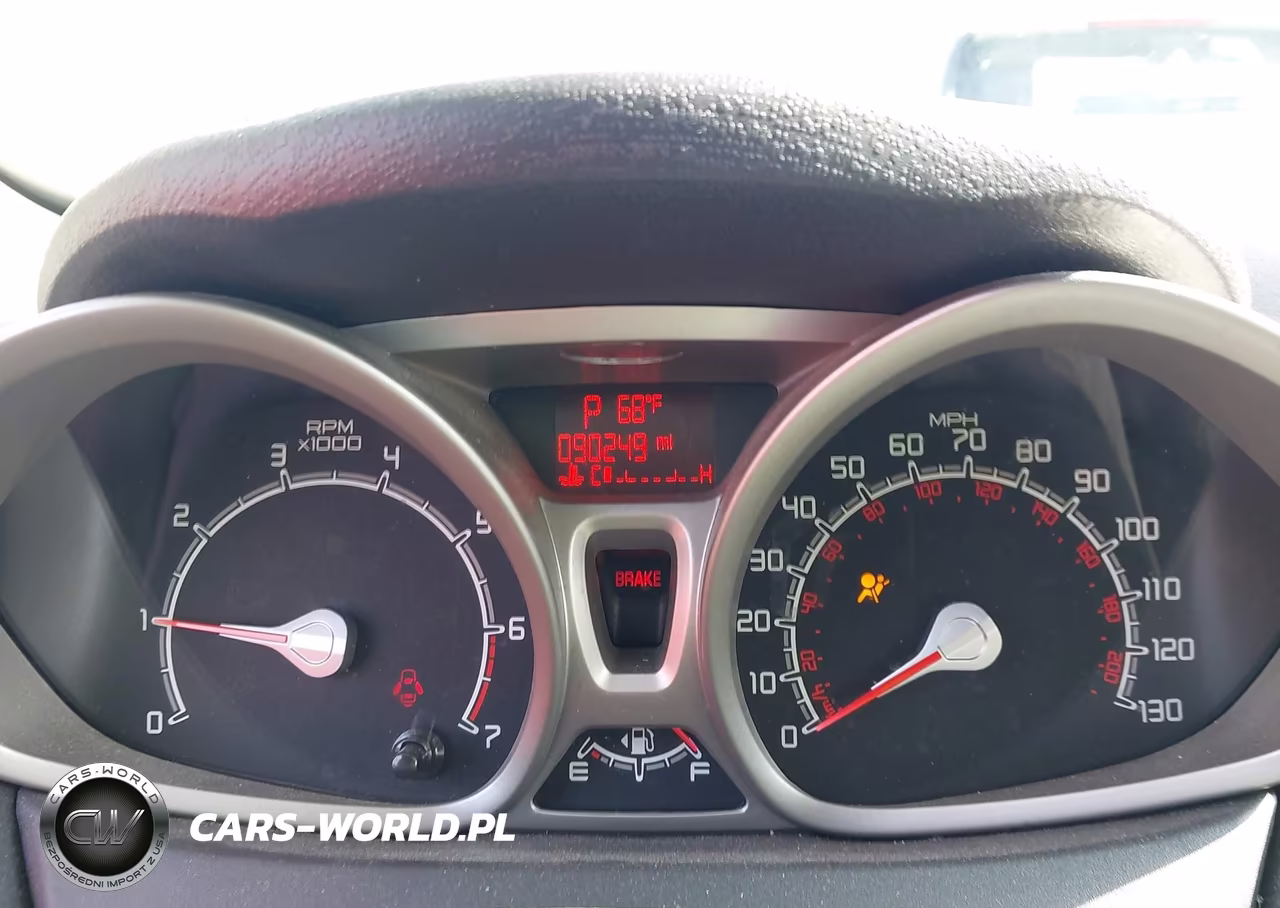 2013 Ford Fiesta VIN:3FADP4BJ2DM186109 - 7