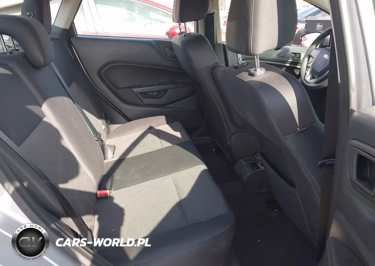 2013 Ford Fiesta VIN:3FADP4BJ2DM186109 - 8