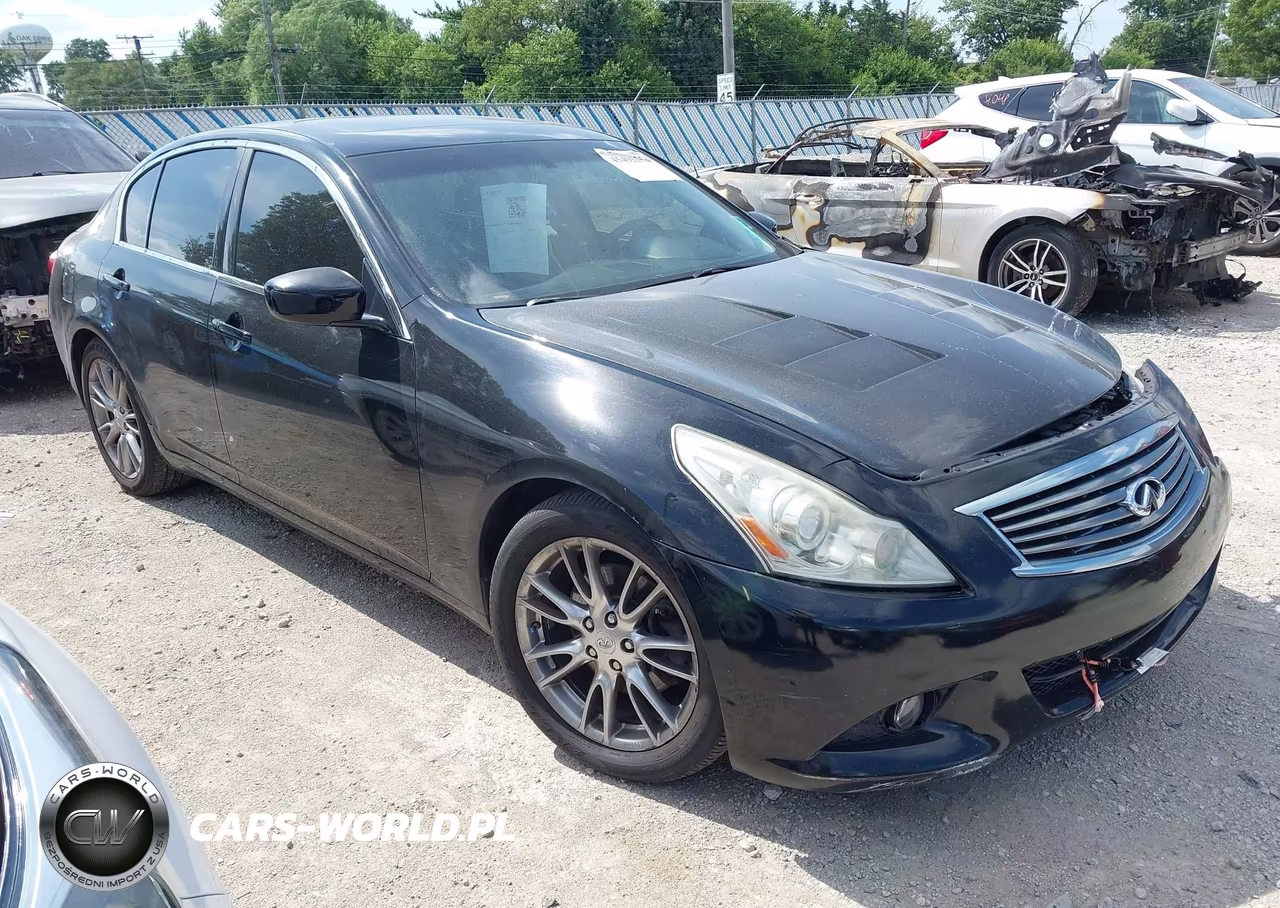 2010 Infiniti G37 Journey – zdjęcie 1 z 11