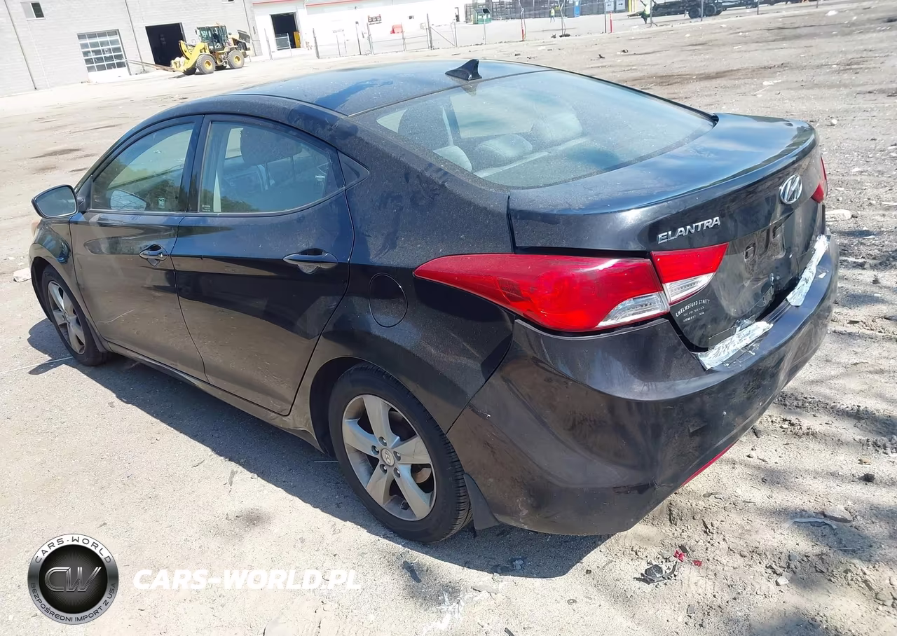 2013 Hyundai Elantra Gls VIN:KMHDH4AE8DU901316 - 3