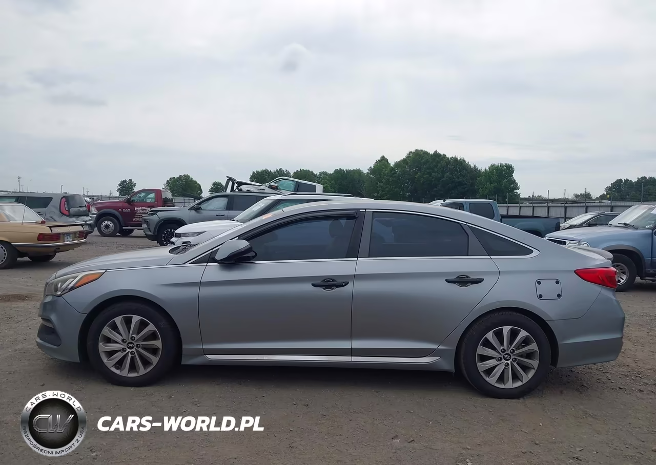 2015 Hyundai Sonata Sport VIN:5NPE34AF3FH075441 - 14