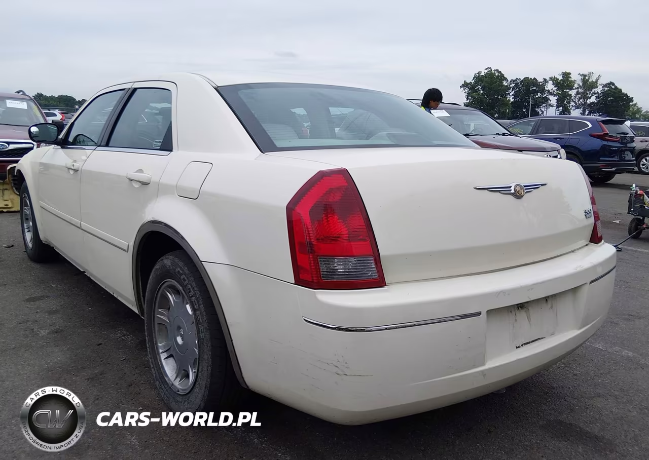 2005 Chrysler 300 Touring VIN:2C3JA53G75H688383 - 3