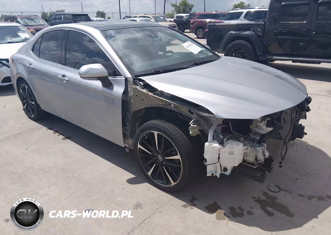 2018 Toyota Camry Xse – zdjęcie 1 z 16