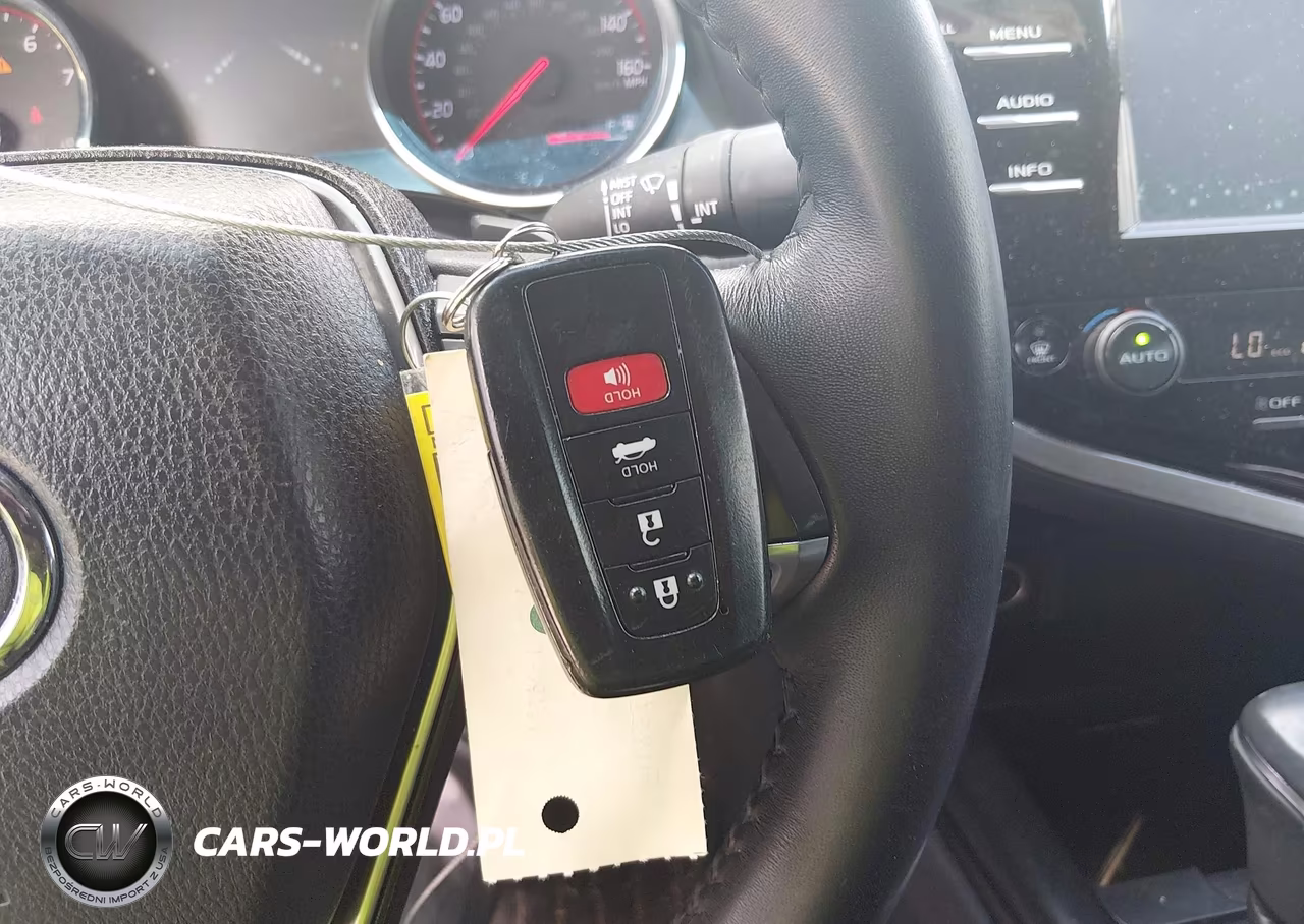 2018 Toyota Camry Xse VIN:4T1B61HK0JU149078 - 11