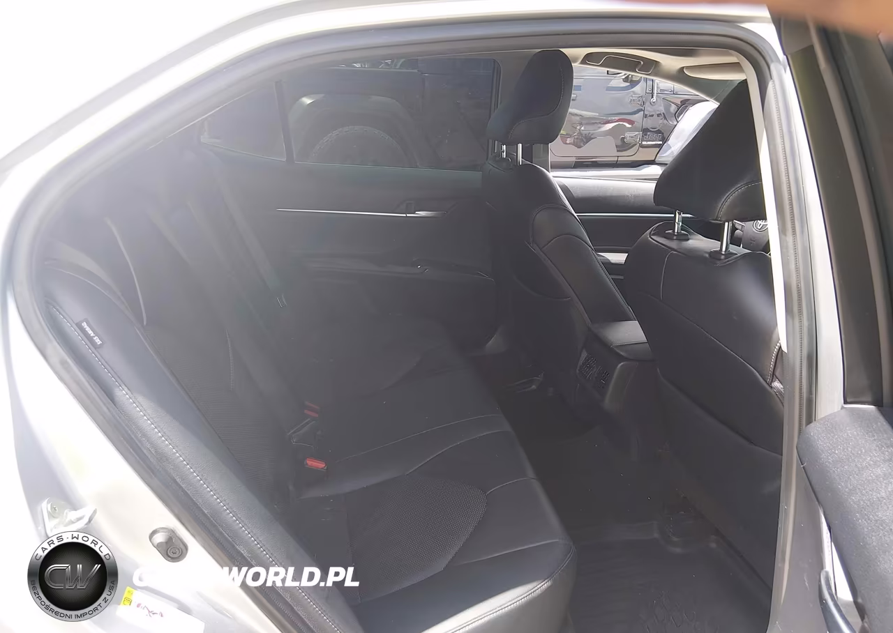 2018 Toyota Camry Xse VIN:4T1B61HK0JU149078 - 8