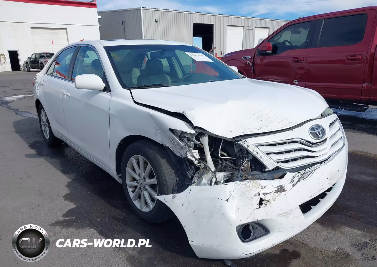 2011 Toyota Camry Xle V6 – zdjęcie 1 z 16