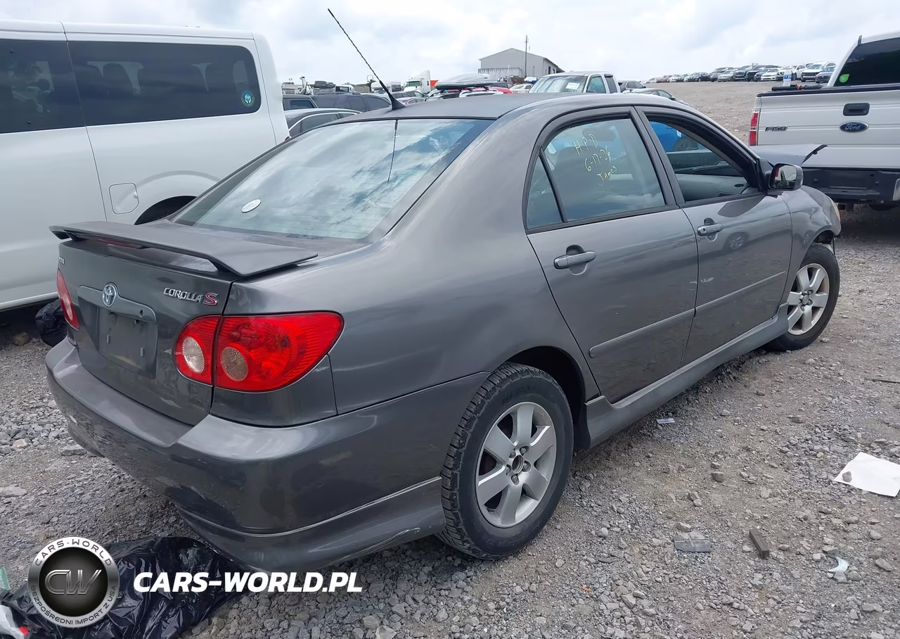2007 Toyota Corolla S VIN:1NXBR32E17Z916046 - 4