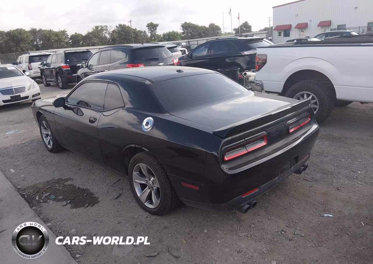2018 Dodge Challenger Sxt VIN:2C3CDZAG3JH294853 - 3