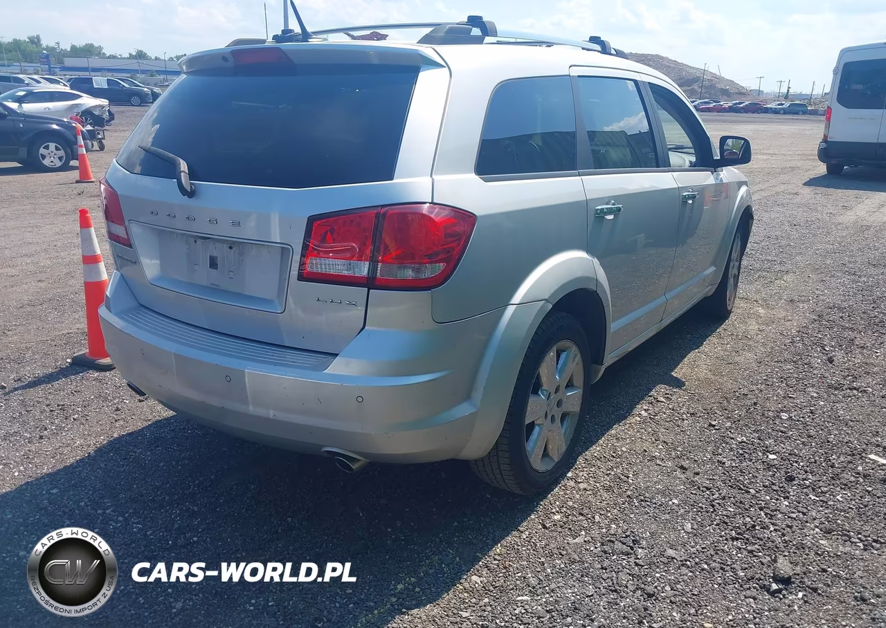 2011 Dodge Journey Lux VIN:3D4PG9FG5BT515829 - 4